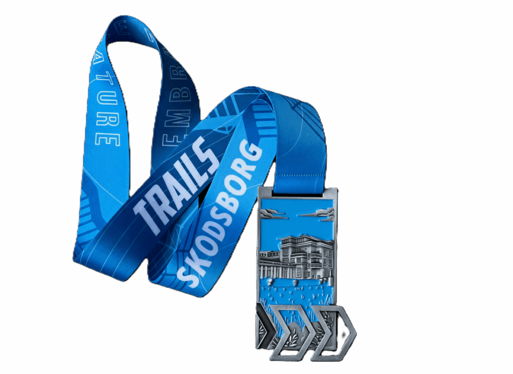 Firefly_Gør baggrunden helt sort, camera og lyssætning skal være som taget i et fotostudie. K 298695